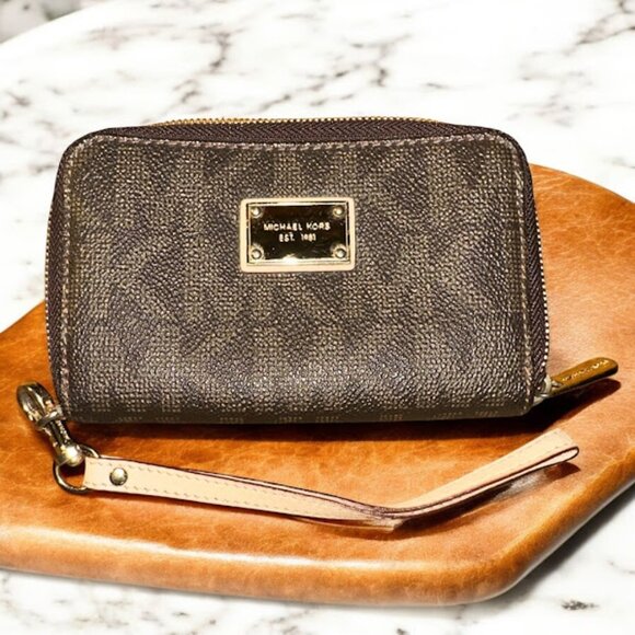 EUC Michael Kors Zip-around Wristlet~ Monogrammed~ Brown Leather (D25) - Picture 1 of 4